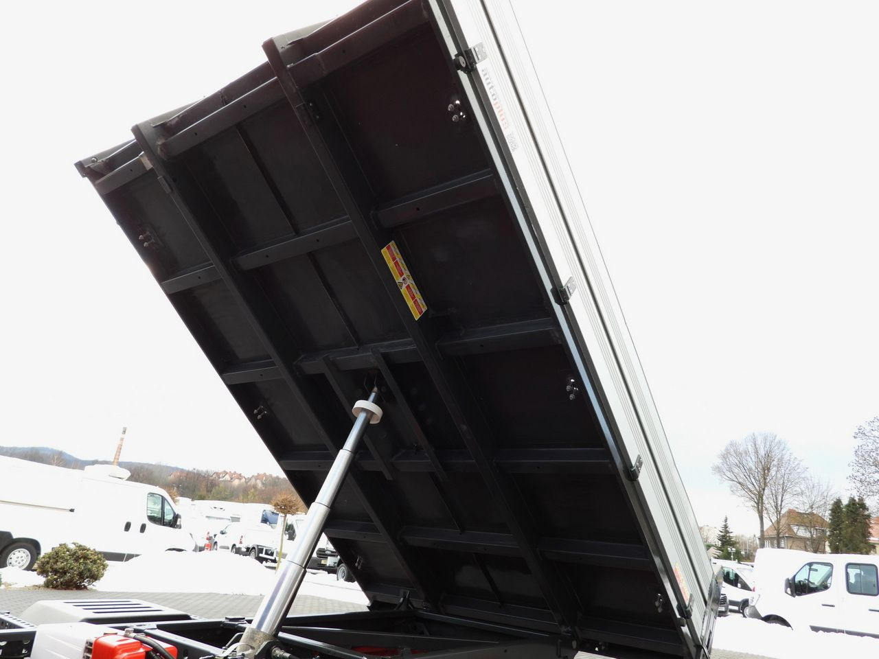 翻斗货车 RENAULT MASTER TIPPER DOUBLE CABIN DOKA 6 SEATS CRUISE CONTROL LED LIGHTS TWIN WHEELS AIR CONDITIONING  145HP：图23