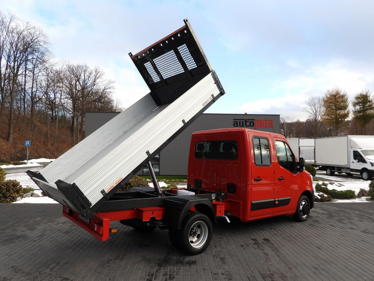 RENAULT MASTER TIPPER DOUBLE CABIN DOKA 6 SEATS CRUISE CONTROL LED LIGHTS TWIN WHEELS AIR CONDITIONING 145HP - 翻斗货车:图3 RENAULT MASTER TIPPER DOUBLE CABIN DOKA 6 SEATS CRUISE CONTROL LED LIGHTS TWIN WHEELS AIR CONDITIONING 145HP - 翻斗货车:图3