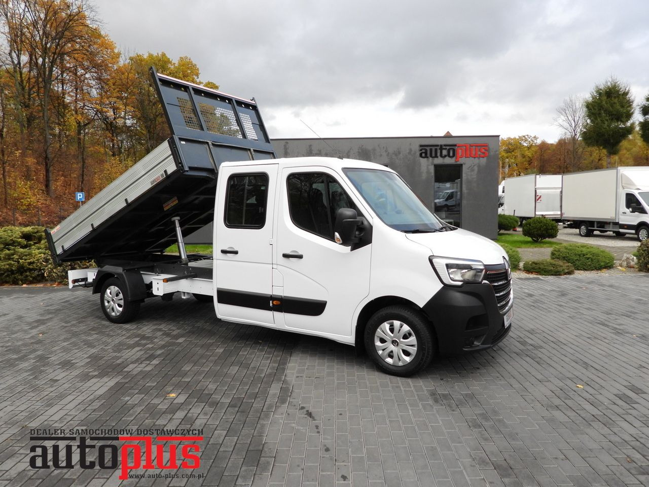 RENAULT MASTER TIPPER DOUBLE CABIN DOKA 7 SEATS CRUISE CONTROL NAVIGATION LED LIGHTS AIR CONDITIONING 145HP - 翻斗货车:图1 RENAULT MASTER TIPPER DOUBLE CABIN DOKA 7 SEATS CRUISE CONTROL NAVIGATION LED LIGHTS AIR CONDITIONING 145HP - 翻斗货车:图1