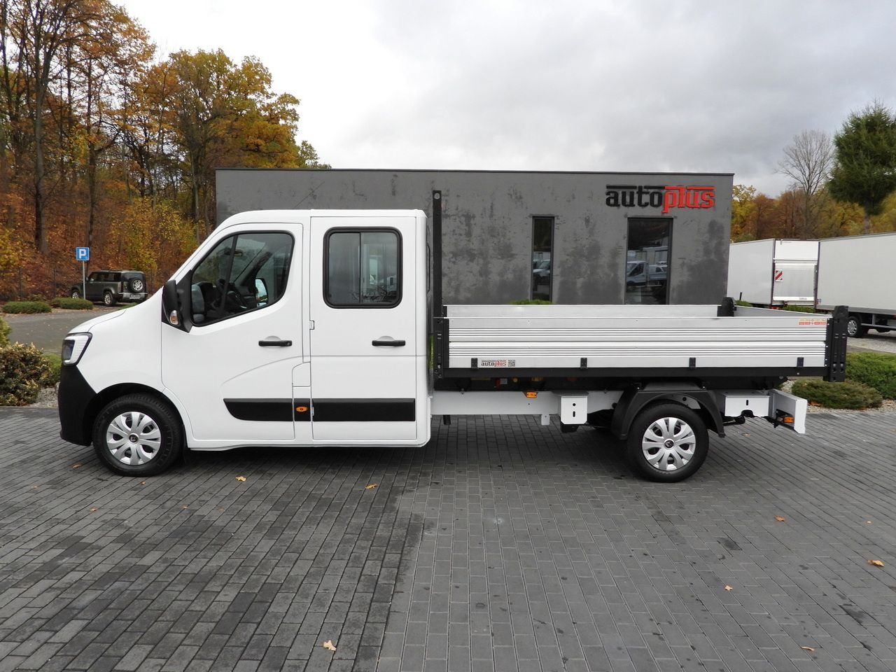 RENAULT MASTER TIPPER DOUBLE CABIN DOKA 7 SEATS CRUISE CONTROL NAVIGATION LED LIGHTS AIR CONDITIONING  145HP 租赁 RENAULT MASTER TIPPER DOUBLE CABIN DOKA 7 SEATS CRUISE CONTROL NAVIGATION LED LIGHTS AIR CONDITIONING  145HP：图8