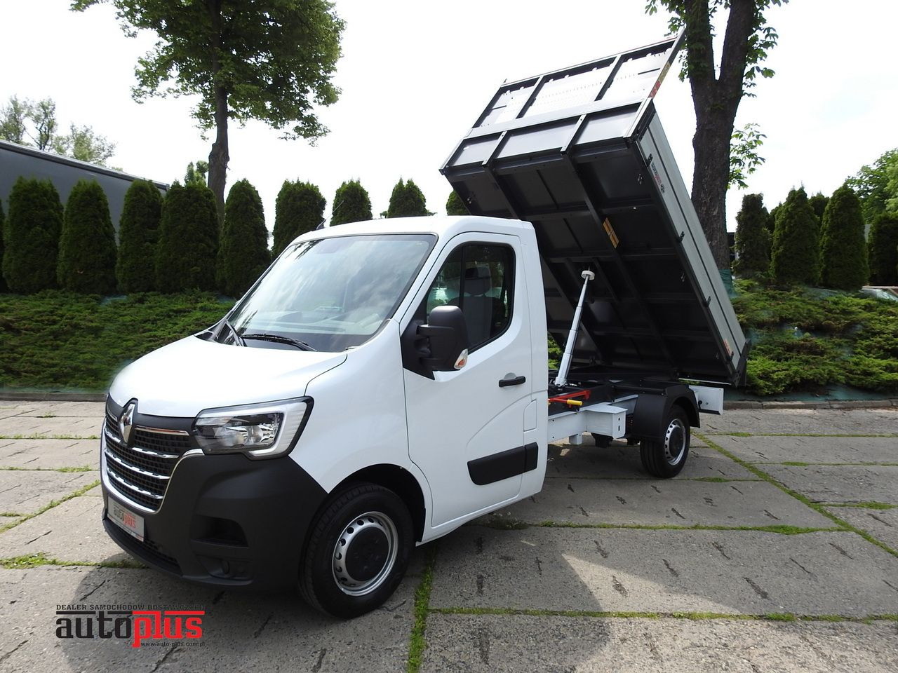 RENAULT MASTER - 翻斗货车:图1 RENAULT MASTER - 翻斗货车:图1
