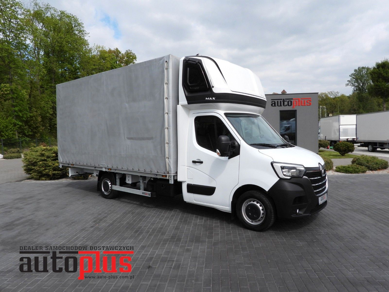 Renault MASTER PRITSCHE PLANE 10 PALETTEN WEBASTO A/C - 侧帘货车:图1 Renault MASTER PRITSCHE PLANE 10 PALETTEN WEBASTO A/C - 侧帘货车:图1