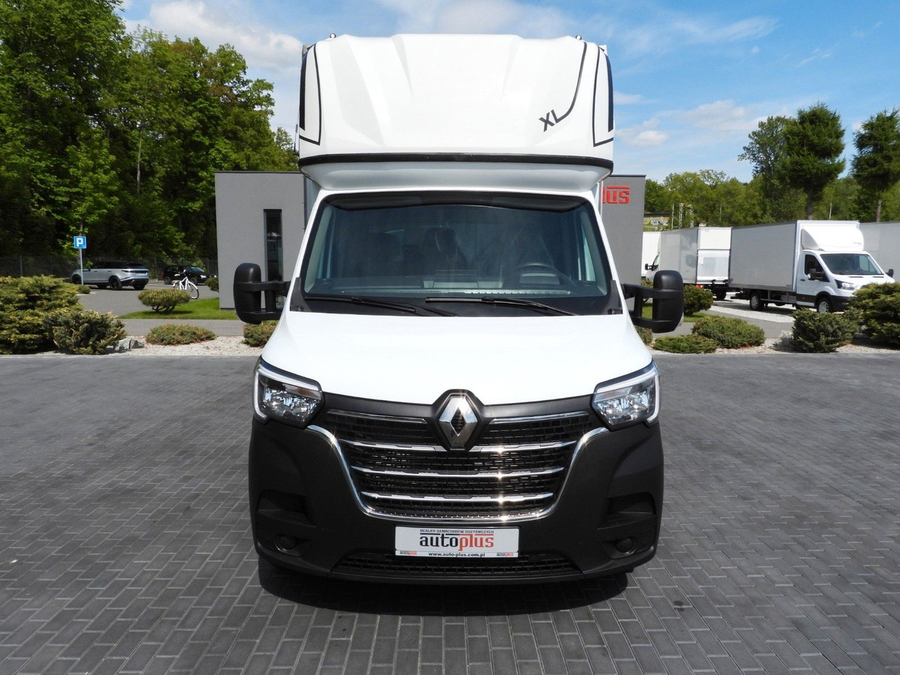 Renault MASTER PRITSCHE PLANE 10 PALETTEN WEBASTO A/C - 侧帘货车:图5 Renault MASTER PRITSCHE PLANE 10 PALETTEN WEBASTO A/C - 侧帘货车:图5