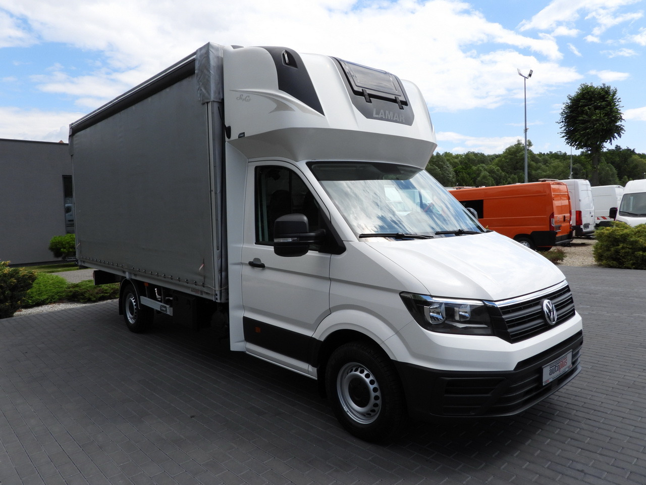 VOLKSWAGEN CRAFTER TARPAULIN 10 PALLETS WEBASTO CRUISE CONTROL AIR CONDITIONING 180HP - 侧帘货车:图4 VOLKSWAGEN CRAFTER TARPAULIN 10 PALLETS WEBASTO CRUISE CONTROL AIR CONDITIONING 180HP - 侧帘货车:图4