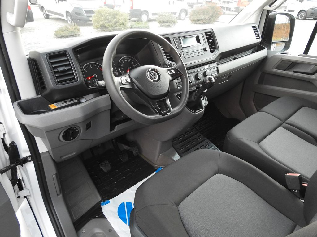 Volkswagen CRAFTER 4X4 KASTENWAGEN DOPPELKABINE 7 SITZE - 无侧窗厢式货车, 康比货车:图2 Volkswagen CRAFTER 4X4 KASTENWAGEN DOPPELKABINE 7 SITZE - 无侧窗厢式货车, 康比货车:图2