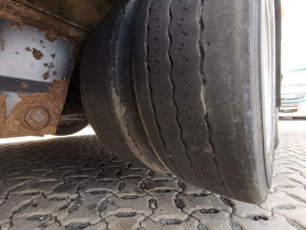 牲畜运输车 DAF XF 105.460  / Intarder / 4 Stock / KOMPLETT !：图30