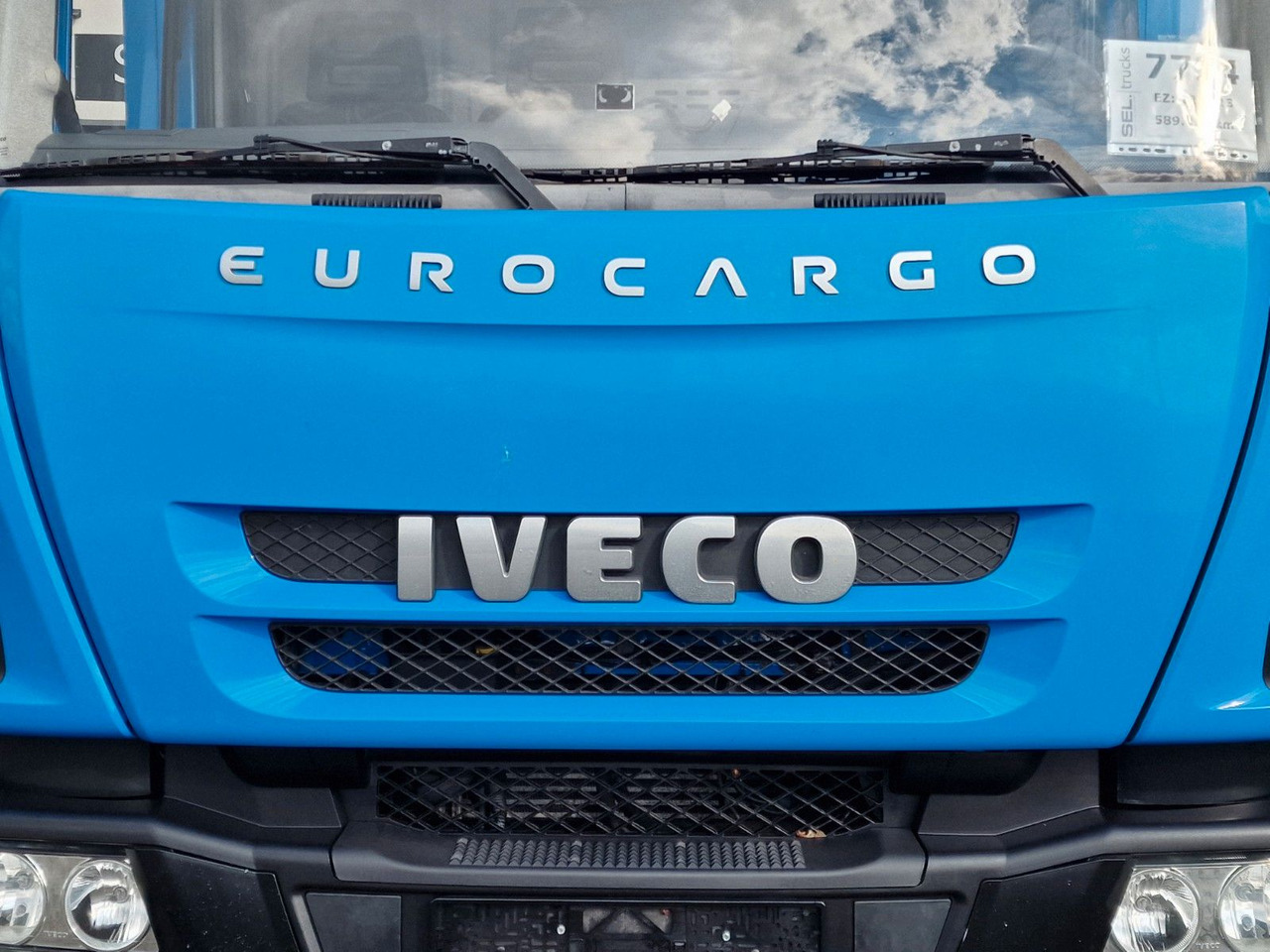 厢式卡车 Iveco Eurocargo 100E22 / Ladebordwand / 3 Sitzen:图29 厢式卡车 Iveco Eurocargo 100E22 / Ladebordwand / 3 Sitzen:图29