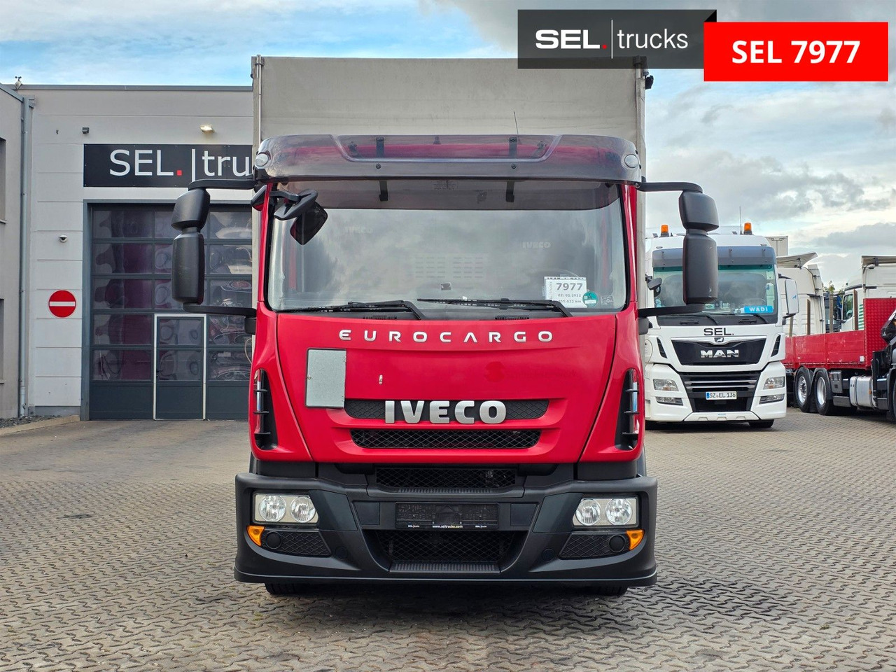 Iveco Eurocargo 120E28 / Ladebordwand / Aluklappen - 侧帘卡车:图2 Iveco Eurocargo 120E28 / Ladebordwand / Aluklappen - 侧帘卡车:图2