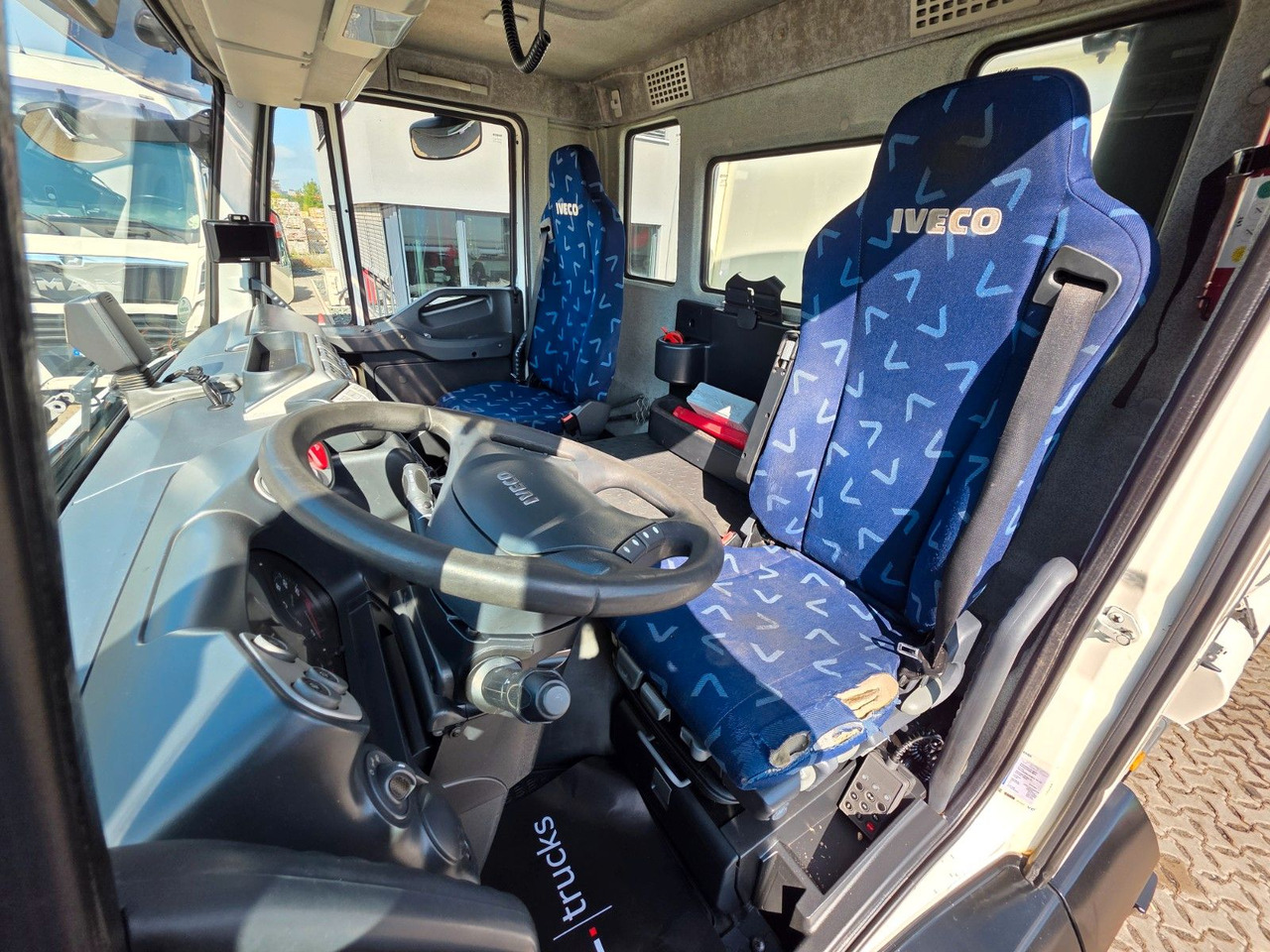 罐车 Iveco Stralis 420 / Sening / ADR AT / 14.600 l /:图17 罐车 Iveco Stralis 420 / Sening / ADR AT / 14.600 l /:图17