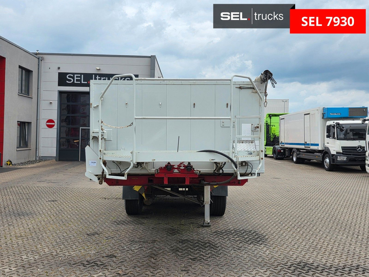 Kempf SK35/3 / 2 Seiten Kipper / Pendelplappe rechts ! - 翻斗半拖车:图3 Kempf SK35/3 / 2 Seiten Kipper / Pendelplappe rechts ! - 翻斗半拖车:图3