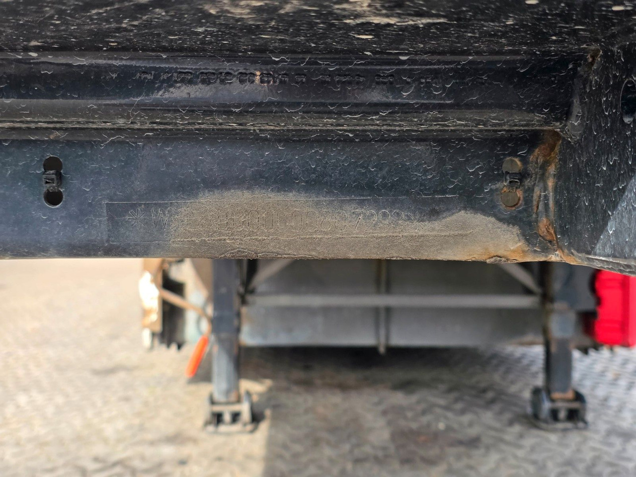 侧帘半拖车 Krone SD / Palettenkasten / Liftachse:图44 侧帘半拖车 Krone SD / Palettenkasten / Liftachse:图44