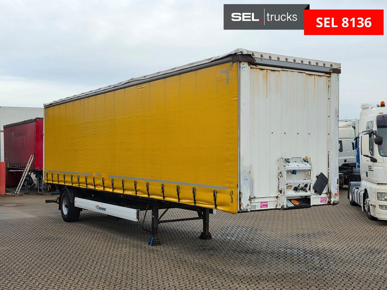 Krone SE / Ladebordwand/ Lenkachse - 侧帘半拖车:图4 Krone SE / Ladebordwand/ Lenkachse - 侧帘半拖车:图4
