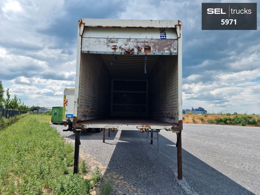 Krone WK 7.3 RSTG / Textil / Koffer / Rolltor Krone WK 7.3 RSTG / Textil / Koffer / Rolltor - 可拆卸车身 - 厢式:图5 Krone WK 7.3 RSTG / Textil / Koffer / Rolltor Krone WK 7.3 RSTG / Textil / Koffer / Rolltor - 可拆卸车身 - 厢式:图5