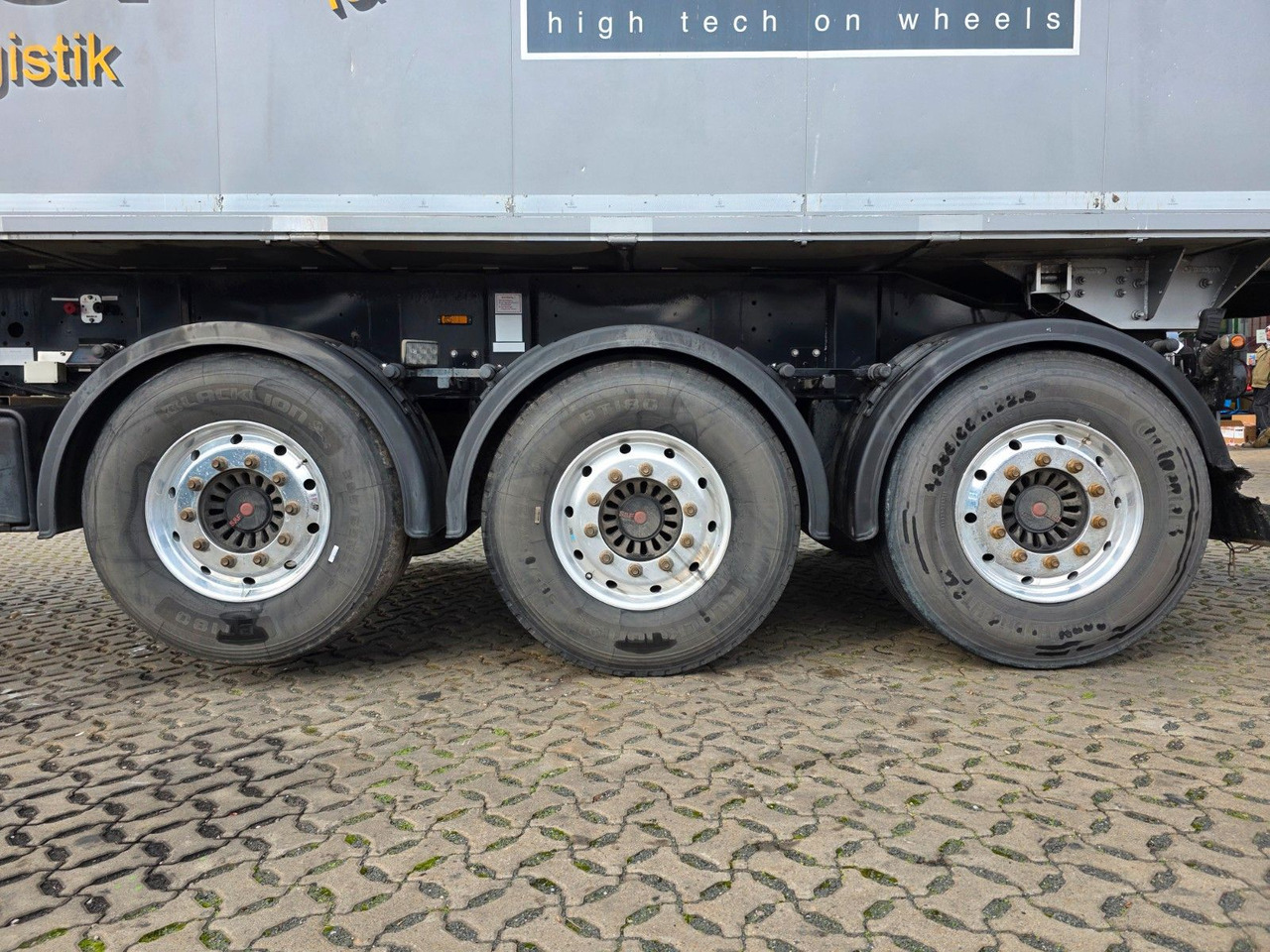 翻斗半拖车 Langendorf SKA 24/30 / Liftachse：图16