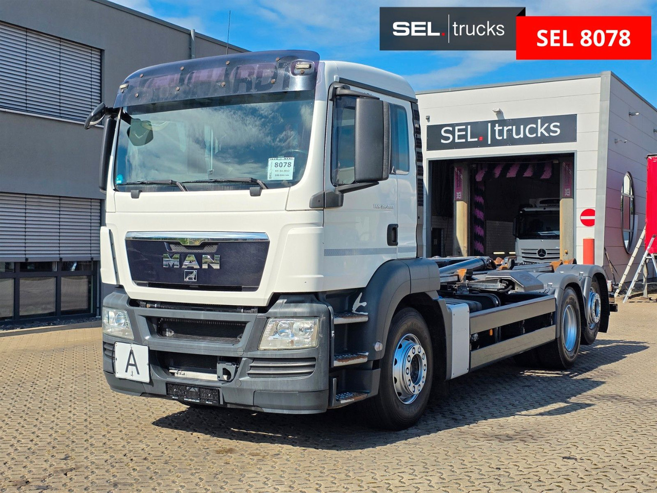 MAN TGS 26.400 6x2-2 BL / F.X. Meiller / ADR AT - 吊钩升降车:图1 MAN TGS 26.400 6x2-2 BL / F.X. Meiller / ADR AT - 吊钩升降车:图1