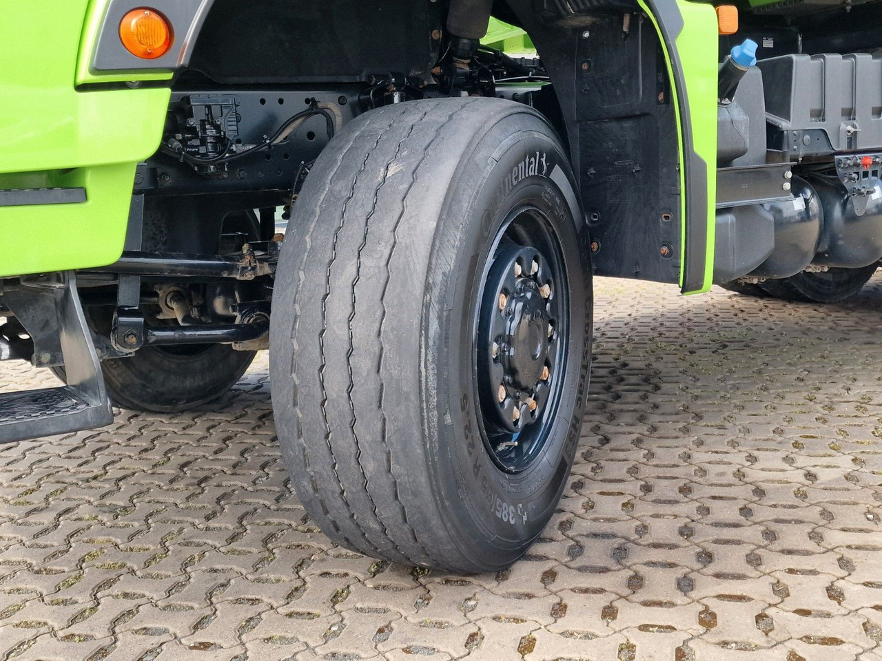 翻斗车 MAN TGS 33.510 6x6 BL CH /Dreiseitenkipper /6x6 / 6D:图22 翻斗车 MAN TGS 33.510 6x6 BL CH /Dreiseitenkipper /6x6 / 6D:图22