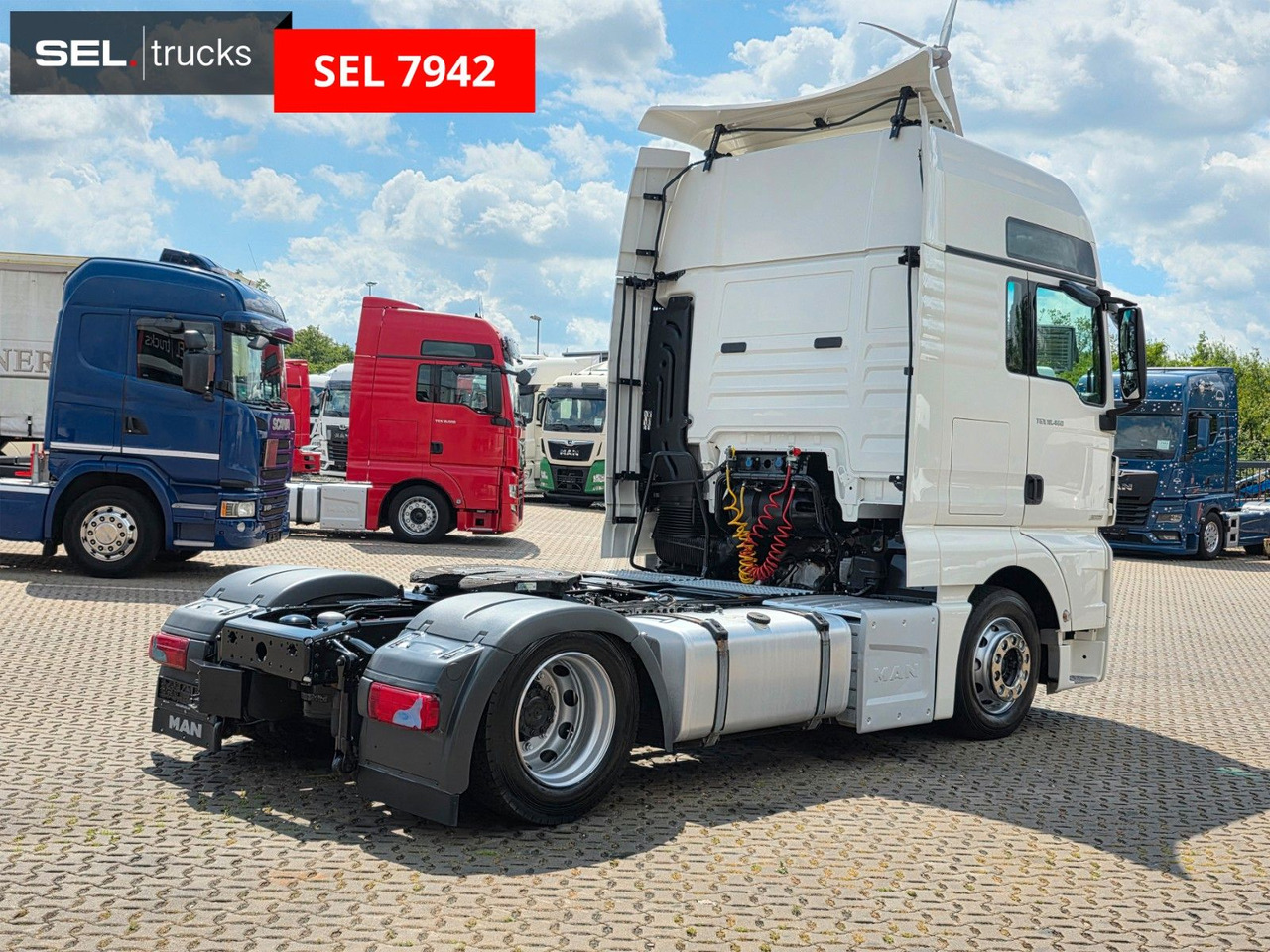 MAN TGX 18.460 4X2 LLS-U /Retarder /2 Tanks /ADR AT - 牵引车:图5 MAN TGX 18.460 4X2 LLS-U /Retarder /2 Tanks /ADR AT - 牵引车:图5