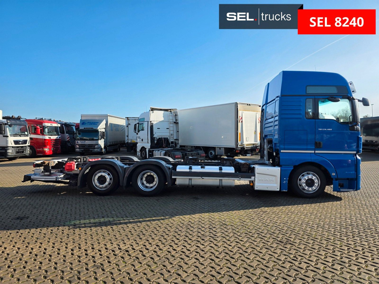 MAN TGX 24.460 6x2-2 LL-U / Ldbw / Standklima - 集装箱运输车/ 可拆卸车身的卡车:图4 MAN TGX 24.460 6x2-2 LL-U / Ldbw / Standklima - 集装箱运输车/ 可拆卸车身的卡车:图4