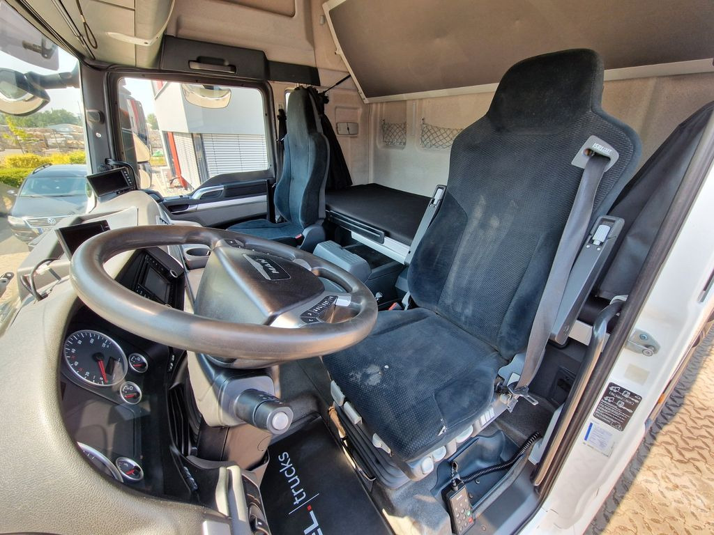 罐车 MAN TGX 26.440 6x2-2 LL/SILO/30.000 l/Lenkachse：图20