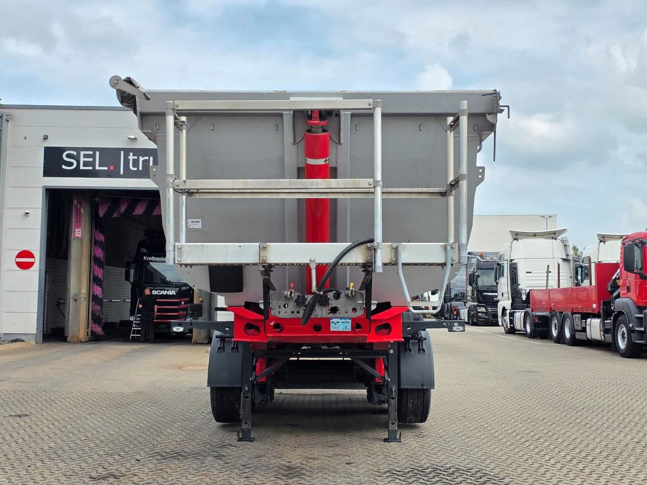 Meiller KISA3 / Alu-Felgen / Liftachse - 翻斗半拖车:图3 Meiller KISA3 / Alu-Felgen / Liftachse - 翻斗半拖车:图3
