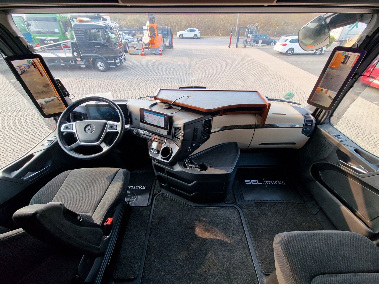侧帘卡车 Mercedes-Benz Actros 2548 / Retarder / Euro 6E / Aluklappen：图21