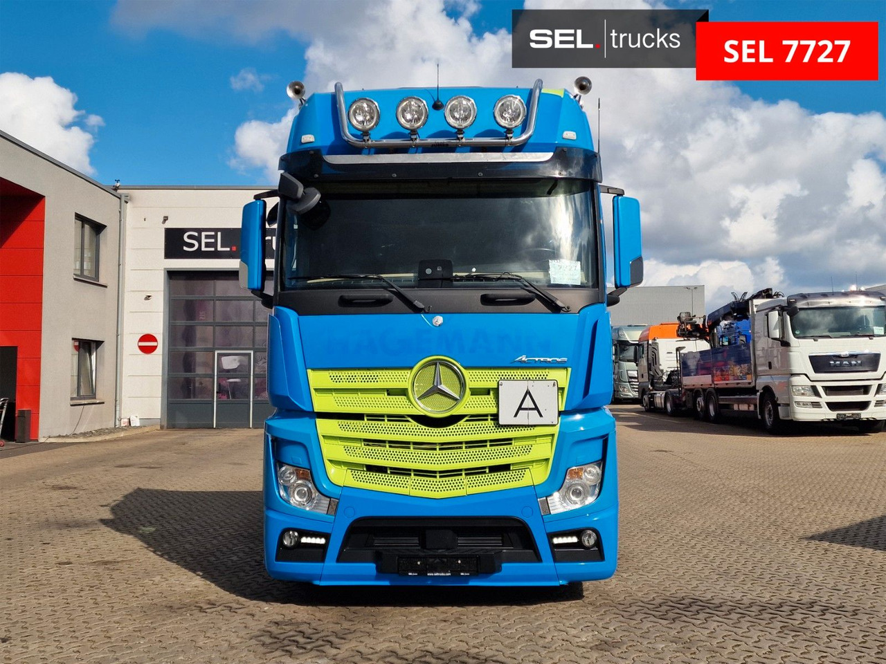 Mercedes-Benz Actros 2551 / Retarder / Standklima / Xenon - 吊钩升降车:图2 Mercedes-Benz Actros 2551 / Retarder / Standklima / Xenon - 吊钩升降车:图2