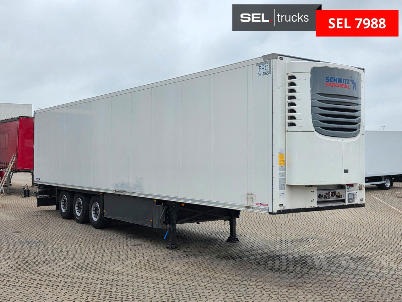 Schmitz Cargobull SKO 24/L 13.4 FP COOL V7 / FRC 06.2025 / Liftach - 冷藏半拖车:图3 Schmitz Cargobull SKO 24/L 13.4 FP COOL V7 / FRC 06.2025 / Liftach - 冷藏半拖车:图3
