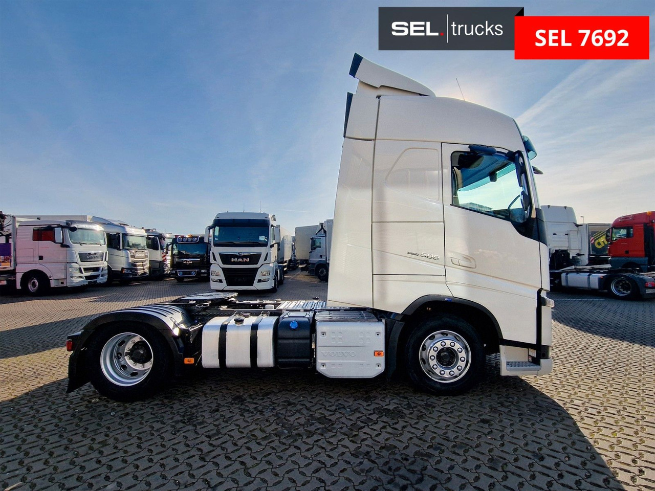 Volvo FH 500 / Standklimaanlage / Euro 6D - 牵引车:图4 Volvo FH 500 / Standklimaanlage / Euro 6D - 牵引车:图4