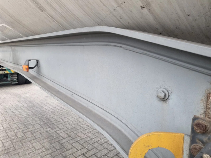 液罐半拖车 Benalu T39NLNEP:图9 液罐半拖车 Benalu T39NLNEP:图9