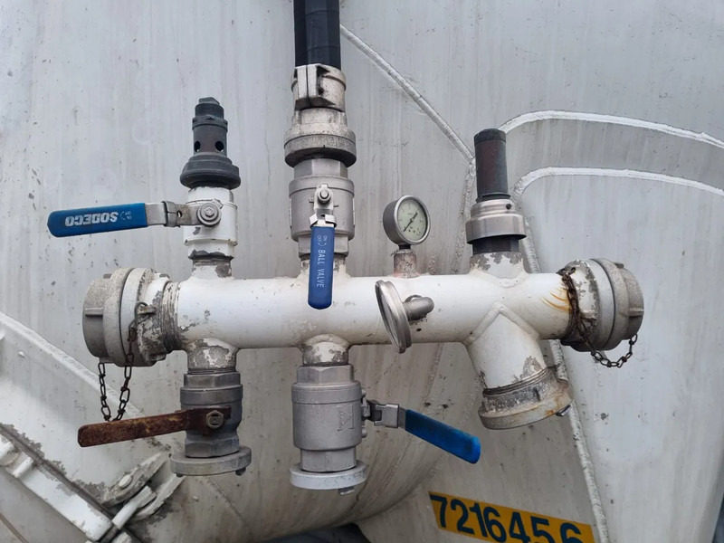 液罐半拖车 Benalu T39NLNEP:图7 液罐半拖车 Benalu T39NLNEP:图7