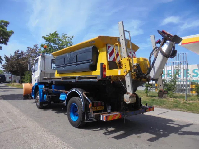 DAF 65.210 ATI 4X4 ZOUT + SNEEUW - 除雪机:图4 DAF 65.210 ATI 4X4 ZOUT + SNEEUW - 除雪机:图4