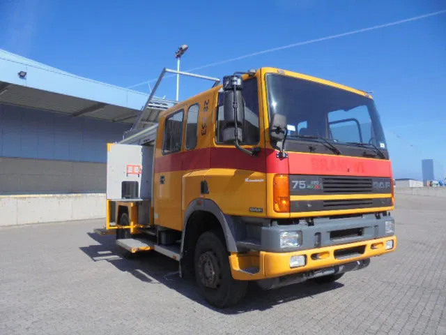 DAF 75.270 ATI 4X4 NL TRUCK - 消防车:图3 DAF 75.270 ATI 4X4 NL TRUCK - 消防车:图3