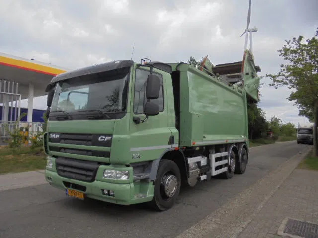 DAF CF 250 6X2 - 垃圾车:图1 DAF CF 250 6X2 - 垃圾车:图1