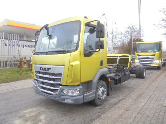 DAF XB 230 UNUSED DEMO - 驾驶室底盘卡车:图1 DAF XB 230 UNUSED DEMO - 驾驶室底盘卡车:图1