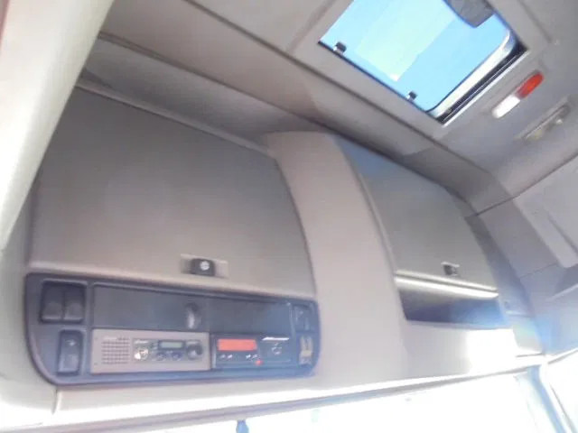 牵引车 DAF XF 105.460 SUPERSPACE：图15