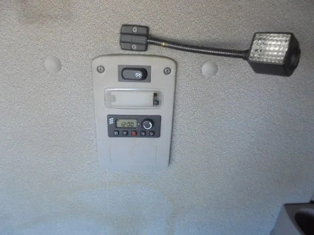 牵引车 DAF XF 105.460 SUPERSPACE：图13