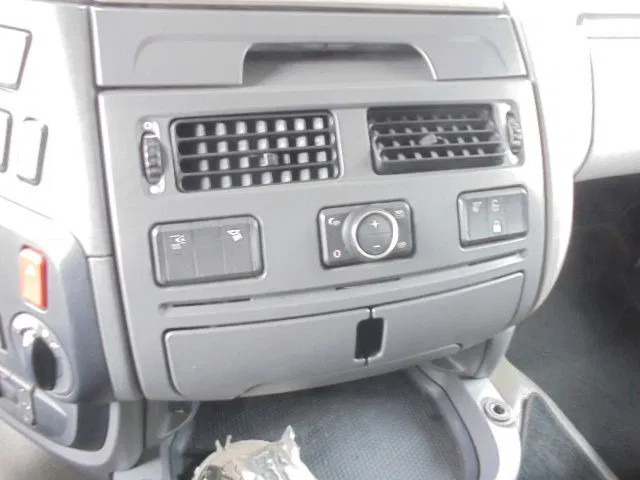 牵引车 DAF XF 530 SSC INTARDER：图16