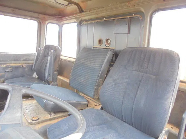 栏板式/ 平板卡车 DAF YTZ 2300 6X6 FULL STEEL：图11