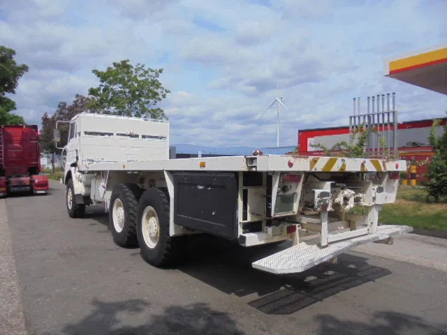 DAF YTZ 2300 6X6 FULL STEEL - 栏板式/ 平板卡车:图4 DAF YTZ 2300 6X6 FULL STEEL - 栏板式/ 平板卡车:图4