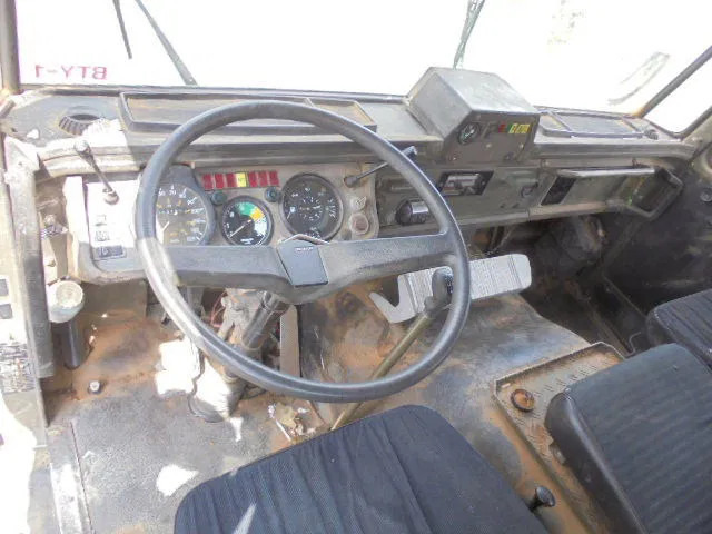 栏板式/ 平板卡车 DAF YTZ 2300 6X6 FULL STEEL：图9