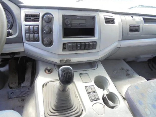 翻斗车 Diversen TX 3234 6X4 ONLY EXPORT OUT THE EU FOTON DAIMLER TX 3234 6X4：图8