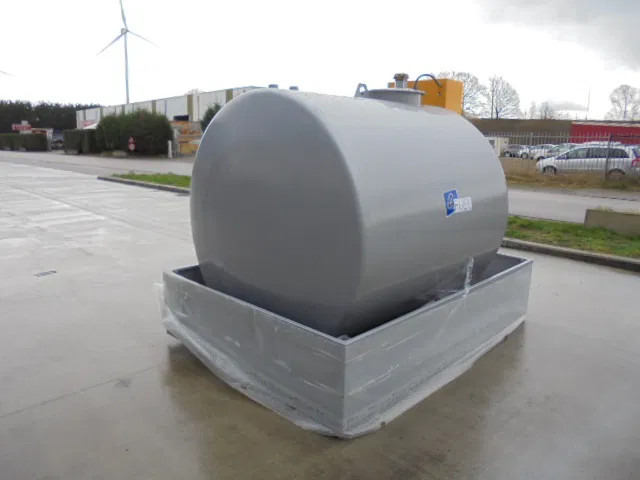 Emiliana Serbatoi TF3/50 NEW STOCK NOW - 储罐:图5 Emiliana Serbatoi TF3/50 NEW STOCK NOW - 储罐:图5