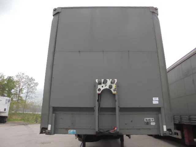 Fliegl SDS 390 NL TRAILER - 侧帘半拖车:图2 Fliegl SDS 390 NL TRAILER - 侧帘半拖车:图2