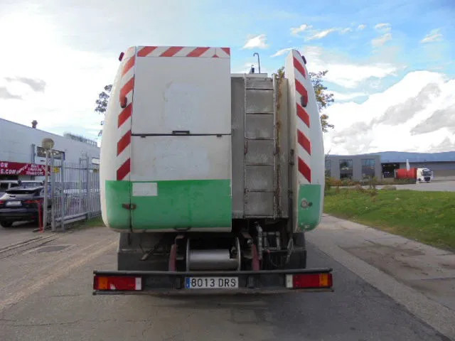 Iveco Stralis 270 WATER TANK - 罐车:图5 Iveco Stralis 270 WATER TANK - 罐车:图5