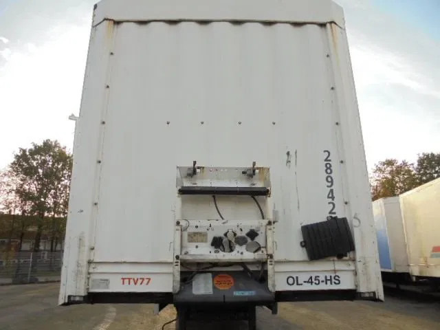 Krone SZ NL KENTEKEN - 封闭厢式半拖车:图2 Krone SZ NL KENTEKEN - 封闭厢式半拖车:图2