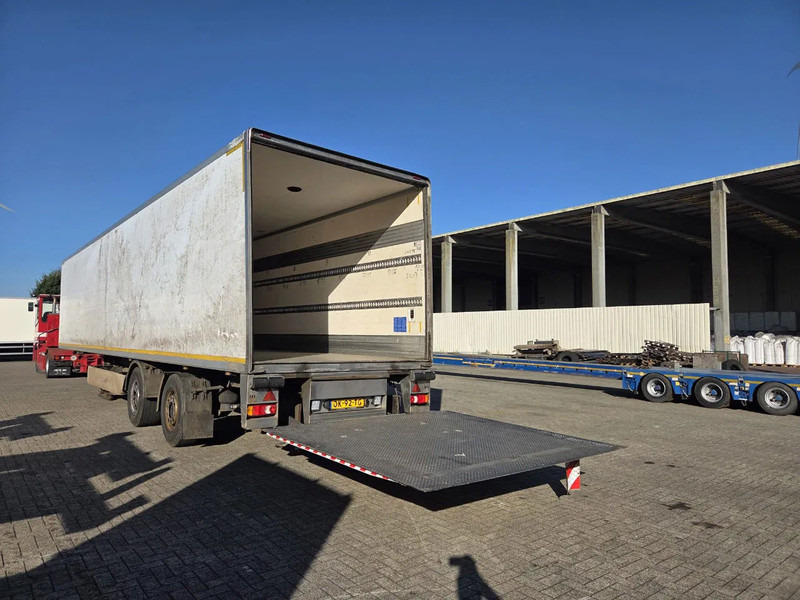 Krone SZ NL KENTEKEN - 封闭厢式半拖车:图4 Krone SZ NL KENTEKEN - 封闭厢式半拖车:图4