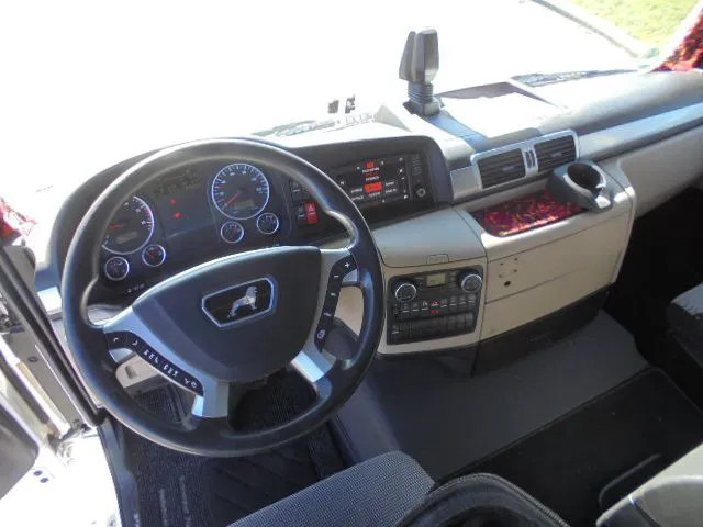 牵引车 MAN TGS 18.320:图11 牵引车 MAN TGS 18.320:图11