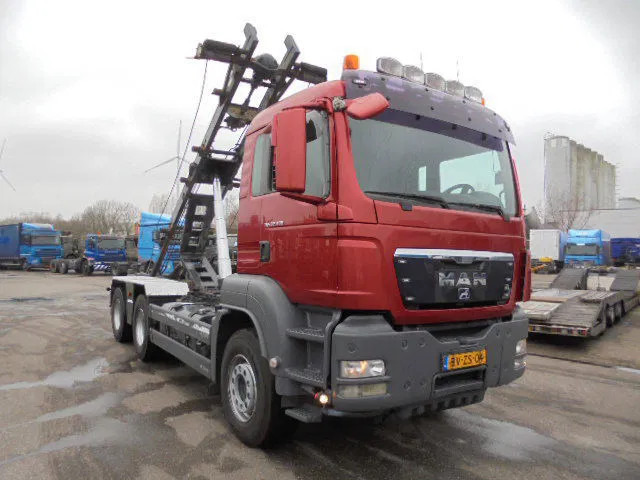 MAN TGS 26.480 6X4 BB NL TRUCK - 光缆系统卡车:图3 MAN TGS 26.480 6X4 BB NL TRUCK - 光缆系统卡车:图3