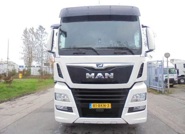 MAN TGX 26.500 6X2 EUR6 SMART TACHO 20X IN STOCK - 牵引车:图2 MAN TGX 26.500 6X2 EUR6 SMART TACHO 20X IN STOCK - 牵引车:图2
