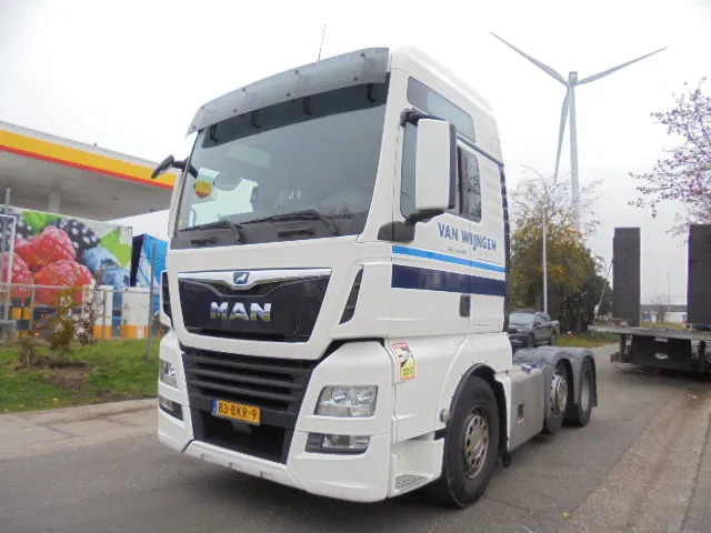 MAN TGX 26.500 XXL 6X2 SMART TACHO 20X IN STOCK - 牵引车:图1 MAN TGX 26.500 XXL 6X2 SMART TACHO 20X IN STOCK - 牵引车:图1